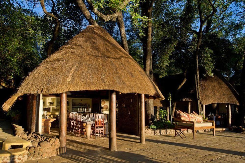 Tongabezi Lodge Simonga Экстерьер фото