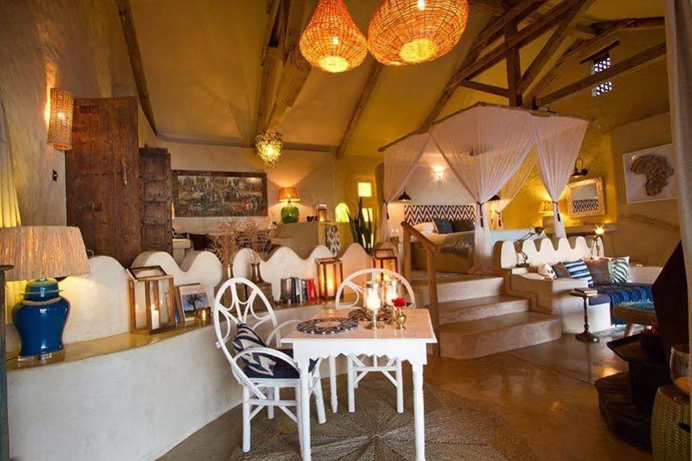 Tongabezi Lodge Simonga Экстерьер фото